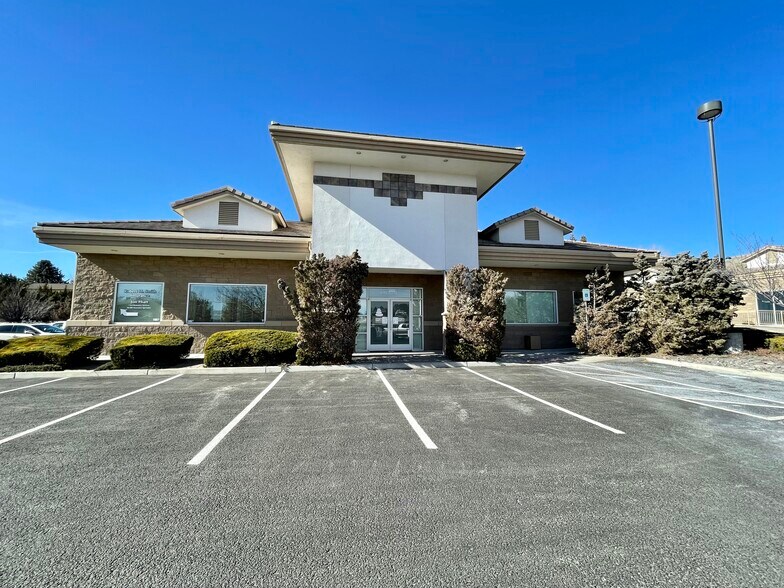 More Photos Of 6190 Mae Anne Ave, Reno Medical For Lease