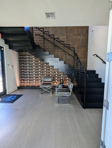 More Photos Of , Winter Park General Retail For Sale