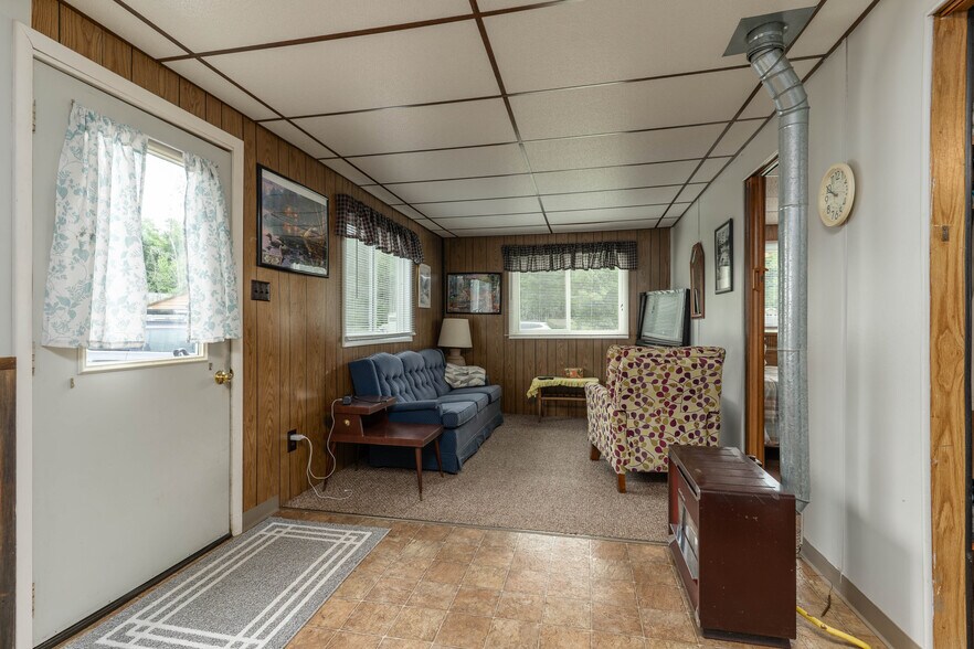 More Photos Of 229 E Lake Emily Rd, Crystal Falls Trailer Camper Park For Sale