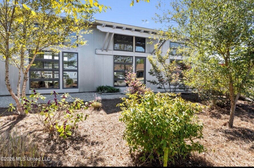 More Photos Of 443 Main St, Bay St Louis Office Residential For Sale