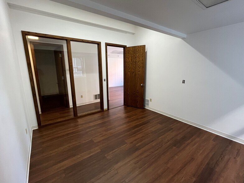 More Photos Of 103 Main St, Ansonia Office Residential For Sale