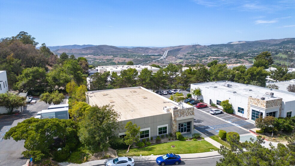 More Photos Of 110 Calle Iglesia, San Clemente Warehouse For Sale