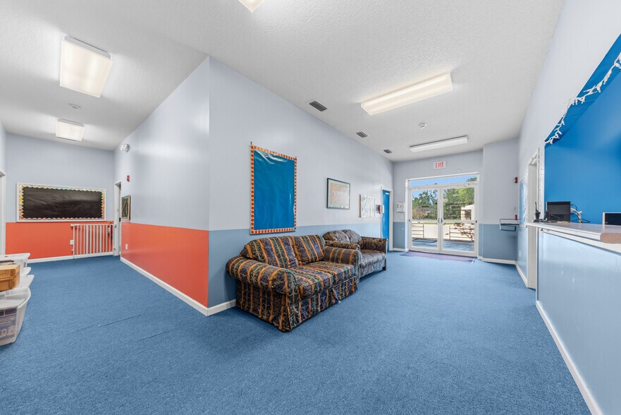 More Photos Of 480 Henrietta St, Kingsland Flex For Sale