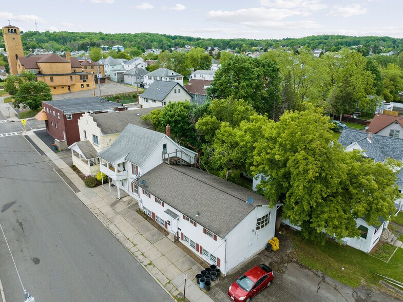 More Photos Of 301 Squires Ave, Endicott Apartments For Sale