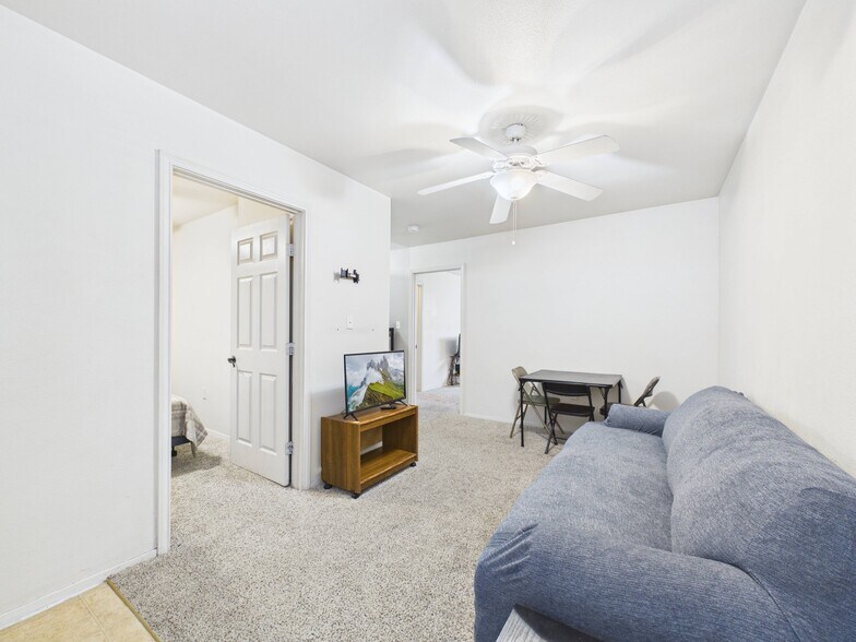More Photos Of 1349 Jefferson Dr, Port Arthur Apartments For Sale