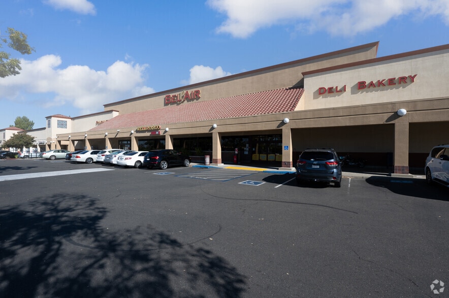 More Photos Of 2341 Sunset Blvd, Rocklin Unknown For Lease