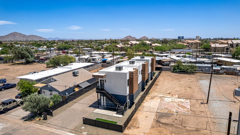 More Photos Of 411 32nd Pl, Phoenix Apartments For Sale
