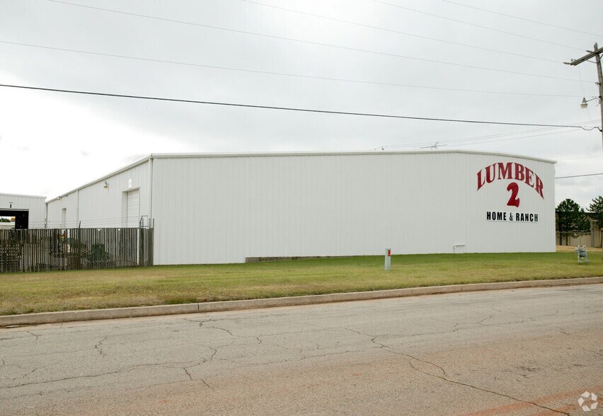 More Photos Of 7200 S Sooner Rd, Oklahoma City Warehouse For Lease