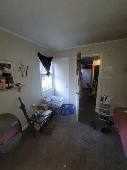 More Photos Of 1458 W 32nd St, Indianapolis Apartments For Sale