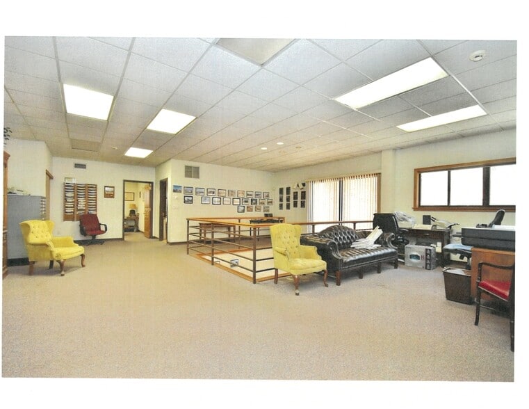 More Photos Of 44 Crugers Station Rd, Croton On Hudson Industrial For Sale