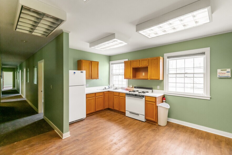 More Photos Of 633 NH Route 10, Orford Office For Lease