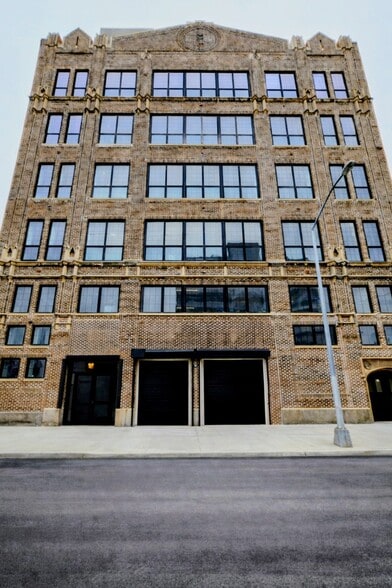 Primary Photo Of 42-45 12th St, Long Island City Manufacturing For Lease