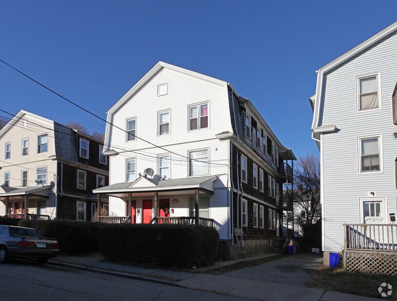 Primary Photo Of 41-51 Linden St, New London Apartments For Sale