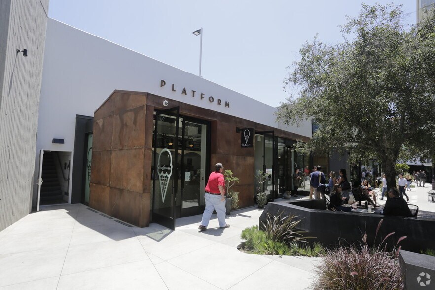 More Photos Of 8820 Washington Blvd, Culver City Freestanding For Lease