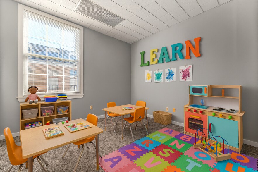 More Photos Of 201 Main St, Boston Office For Lease