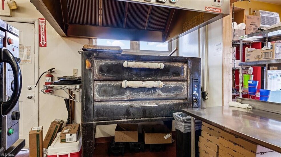 More Photos Of 22 3rd st, Frazeysburg Storefront For Sale