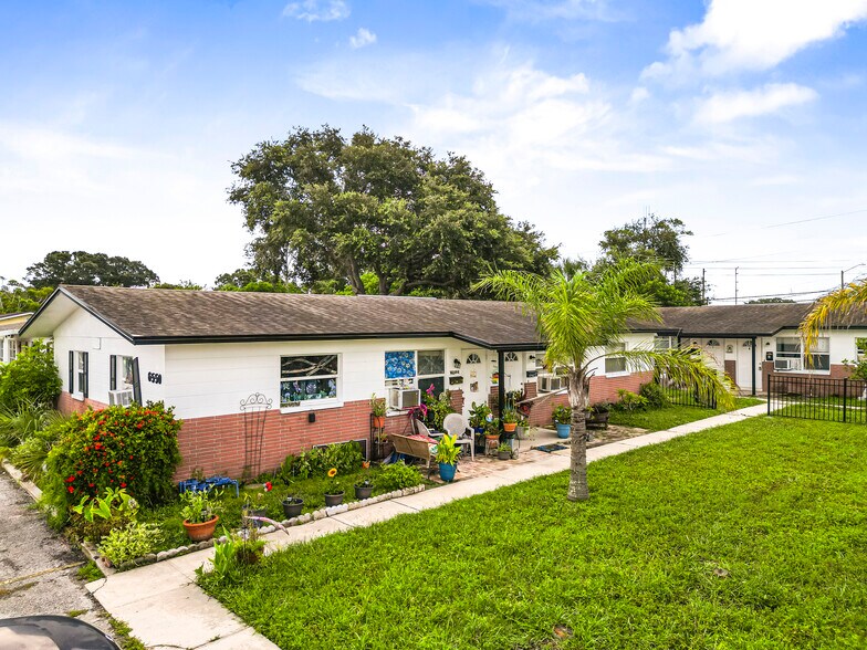 More Photos Of 6550 41st Ave N, Saint Petersburg Multifamily For Sale