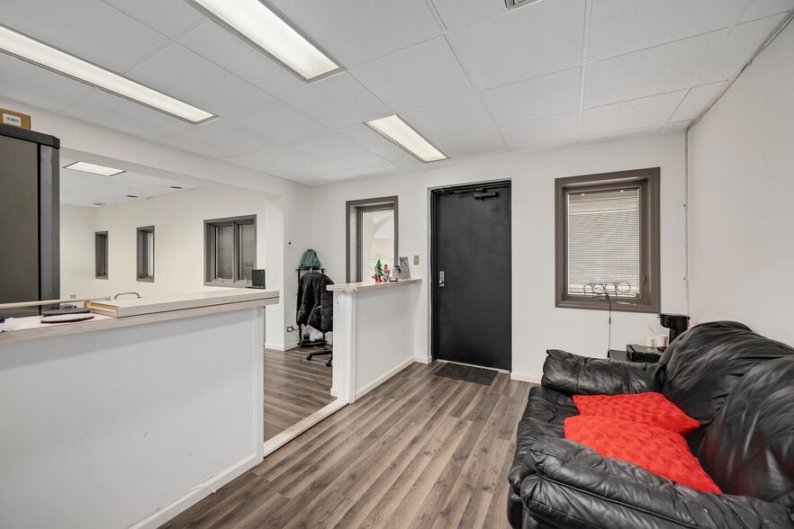 More Photos Of 4100 Washington Blvd, Hillside Industrial For Sale