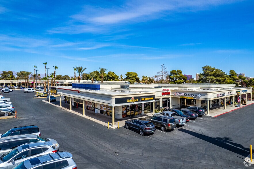 More Photos Of 4850 W Flamingo Rd, Las Vegas Unknown For Lease