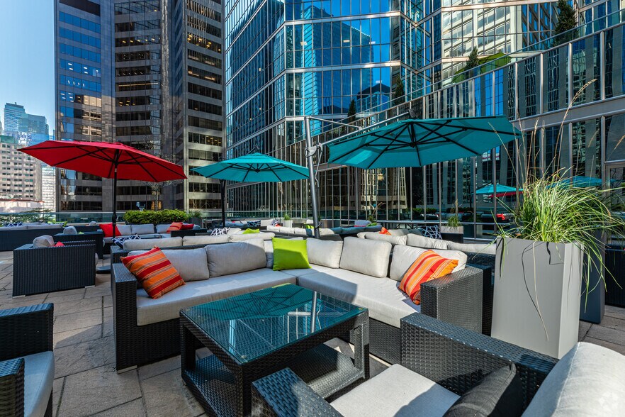 More Photos Of 150 King St W, Toronto Office For Lease