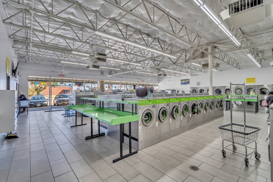 More Photos Of , Sherman General Retail For Sale