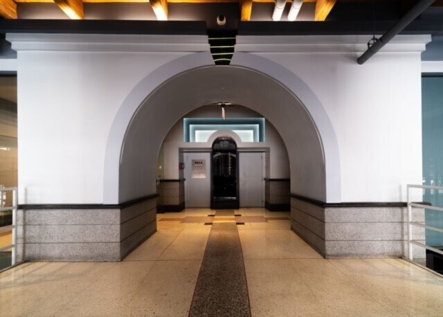 More Photos Of 414 N Orleans St, Chicago Office For Lease