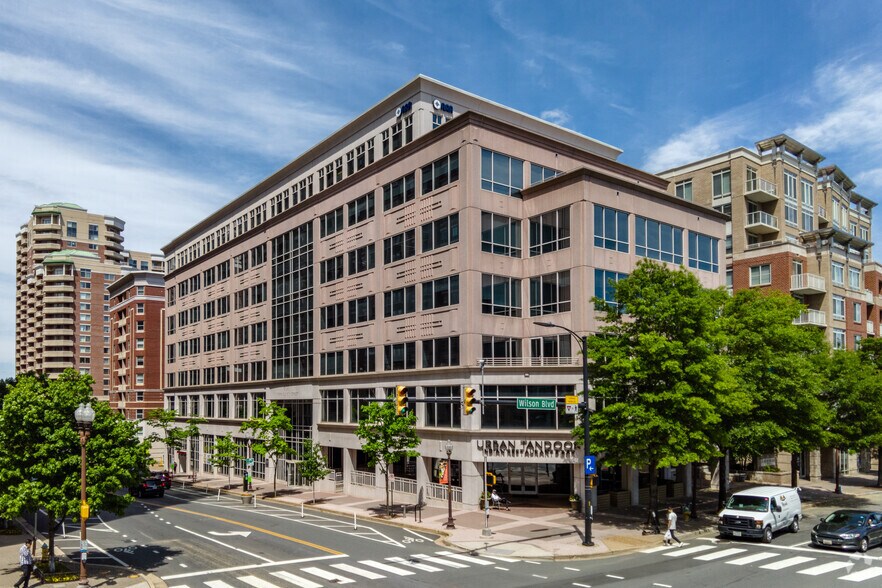More Photos Of 801 N Quincy St, Arlington Office For Lease