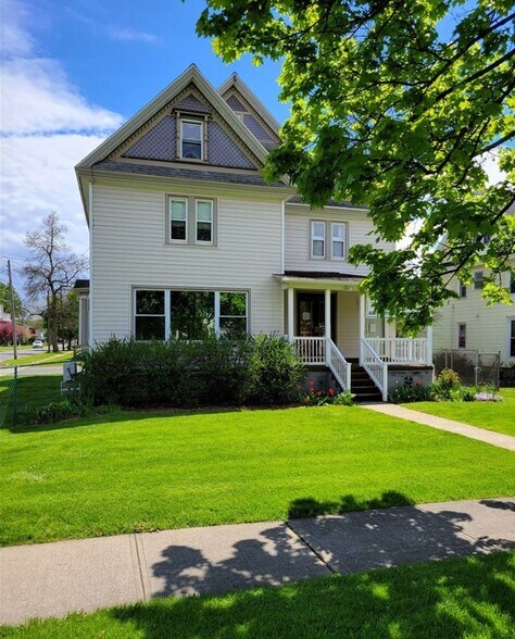 Primary Photo Of 98 E Genesee St, Auburn Office For Sale