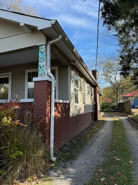 More Photos Of 1320 Dodds Ave, Chattanooga Restaurant For Lease