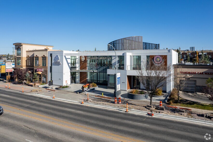 More Photos Of 4620-4624 16 Av NW, Calgary Medical For Lease