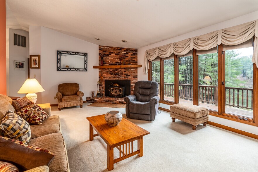 More Photos Of 3085 Kaolin Rd, Cobden Land For Sale