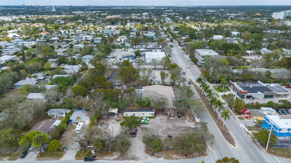 More Photos Of 3612 Bayshore Dr, Naples Land For Sale