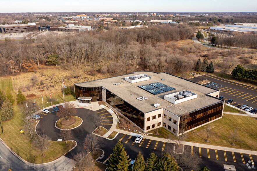 More Photos Of 2851 High Meadow Cir, Auburn Hills Office For Lease