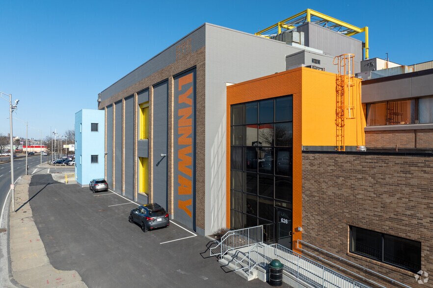 More Photos Of 626 Lynnway Rd, Lynn Manufacturing For Lease