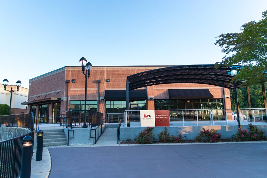 More Photos Of 5821 Poyner Village Pky, Raleigh Restaurant For Lease