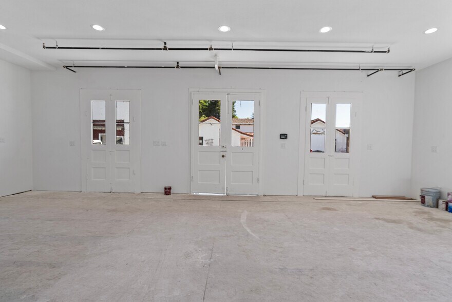 More Photos Of 107 3rd St, San Juan Bautista Storefront Retail Residential For Lease