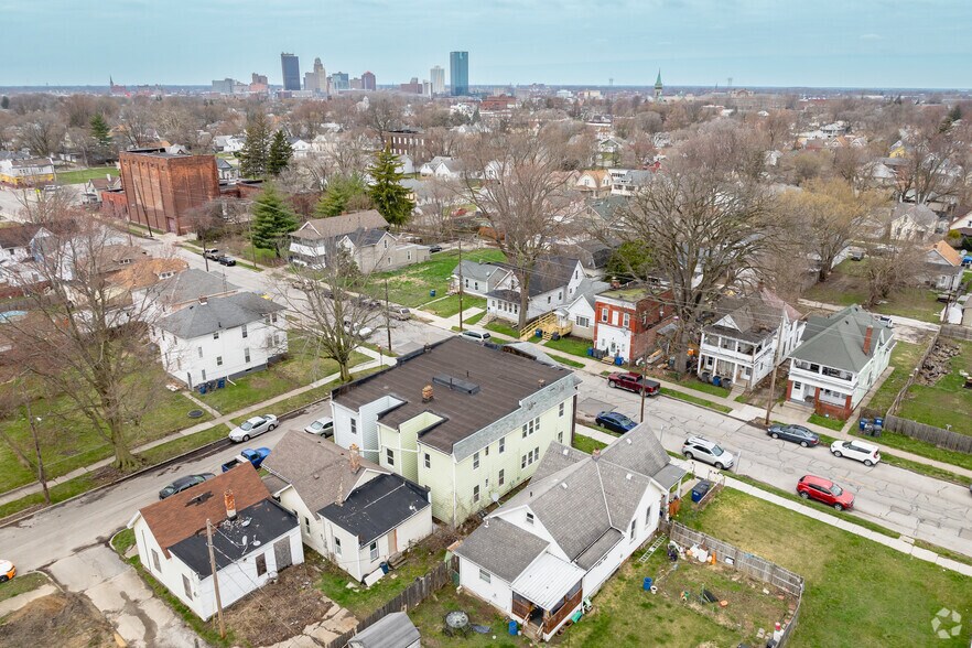 More Photos Of 1202-8 Nevada St, Toledo Apartments For Sale