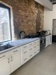 More Photos Of 1044-1048 W Kinzie St, Chicago Office For Lease