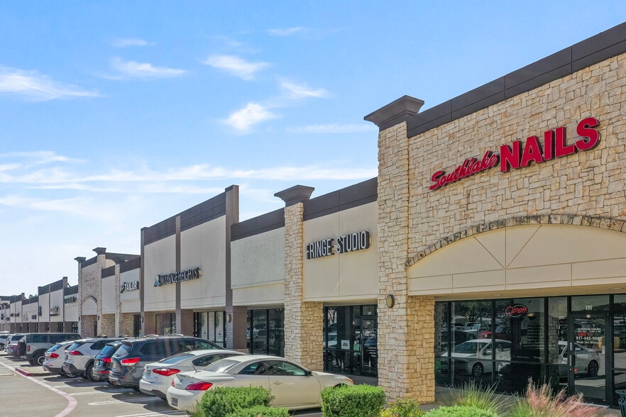 More Photos Of 100 W Southlake Blvd, Southlake Unknown For Lease