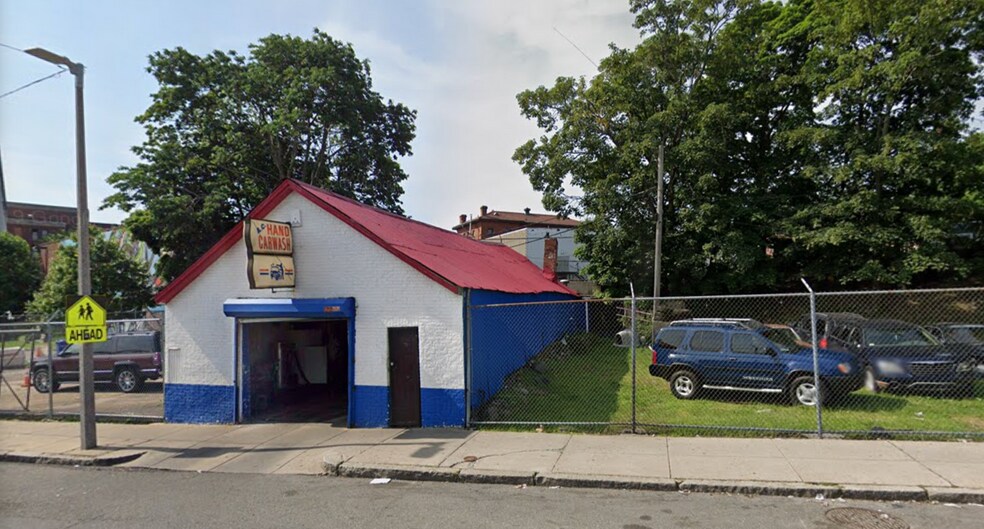 More Photos Of 21 Geneva Ave, Dorchester Carwash For Sale