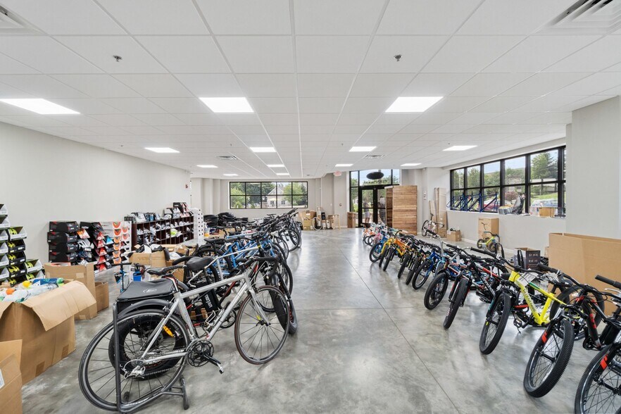 More Photos Of 2302 Turnpike St, North Andover General Retail For Sale