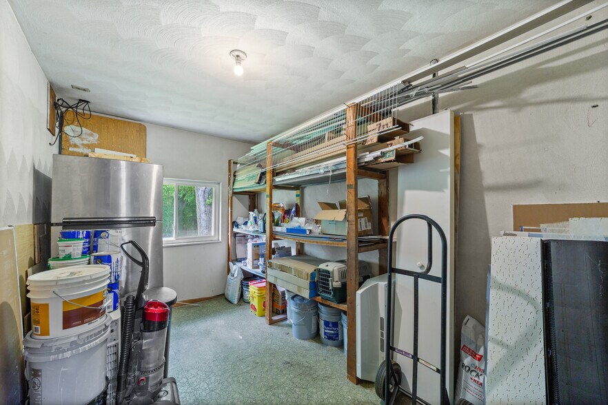More Photos Of 5216 E Lake Rd, Sheffield Lake Apartments For Sale
