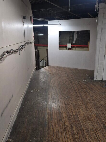 More Photos Of 1020 E 48th St, Brooklyn Warehouse For Lease