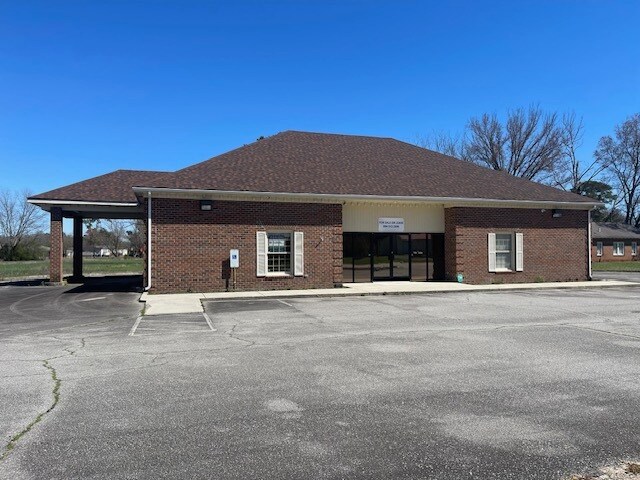 Primary Photo Of 115 Main St, Roxobel Bank For Sale