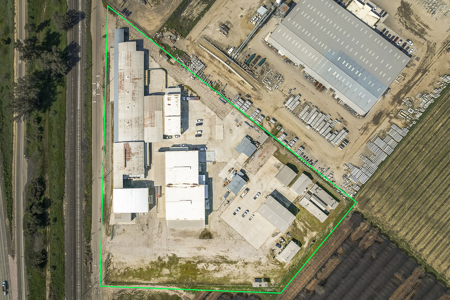 More Photos Of 39400 Clarkson Dr, Kingsburg Warehouse For Sale