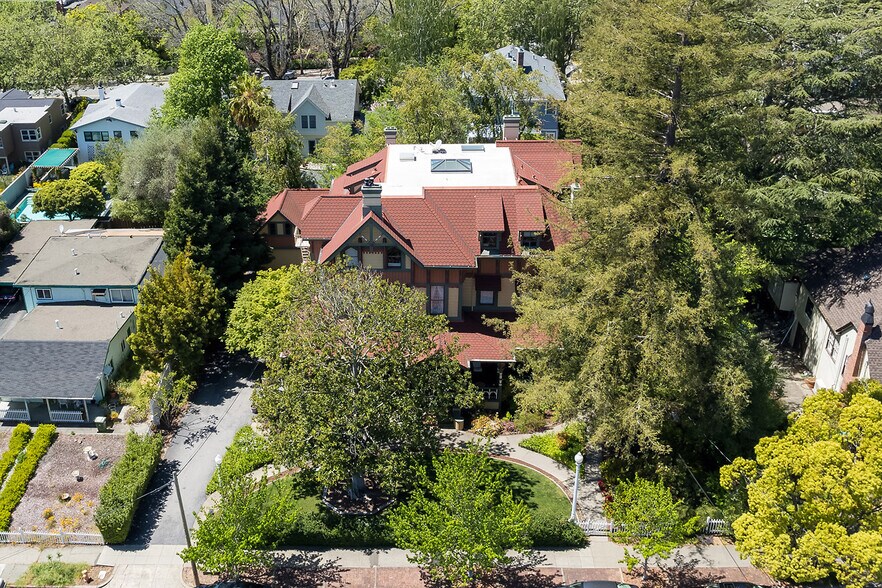 More Photos Of 333 G St, San Rafael Apartments For Sale