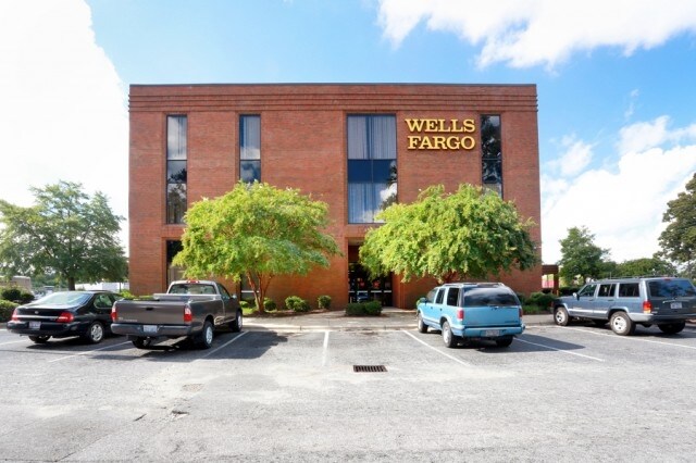 More Photos Of 301 E Ash St, Goldsboro Office For Lease