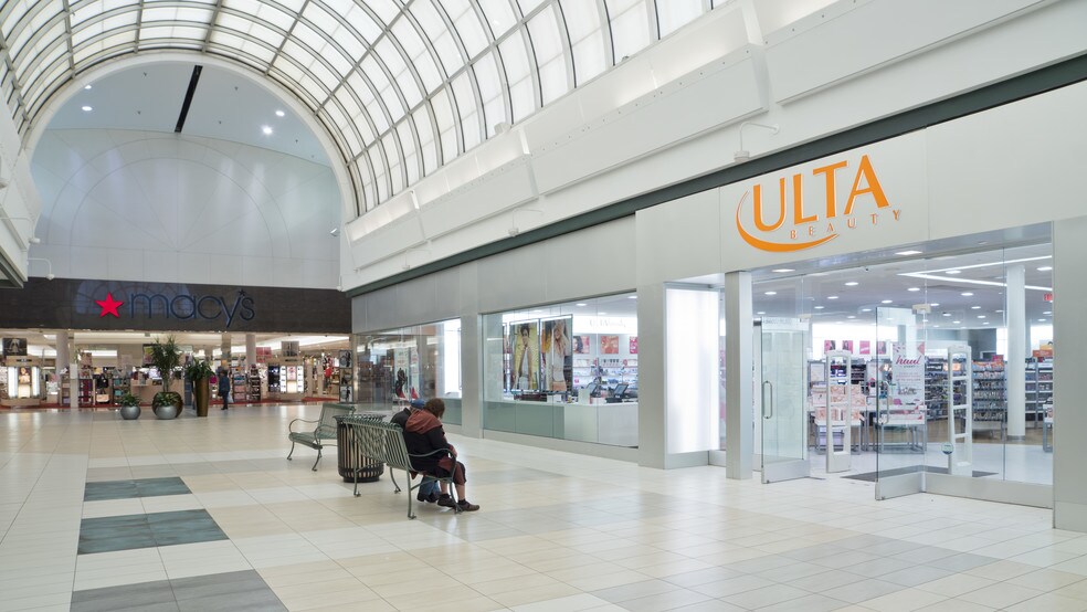 More Photos Of 2310 SW Military Dr, San Antonio Unknown For Sale