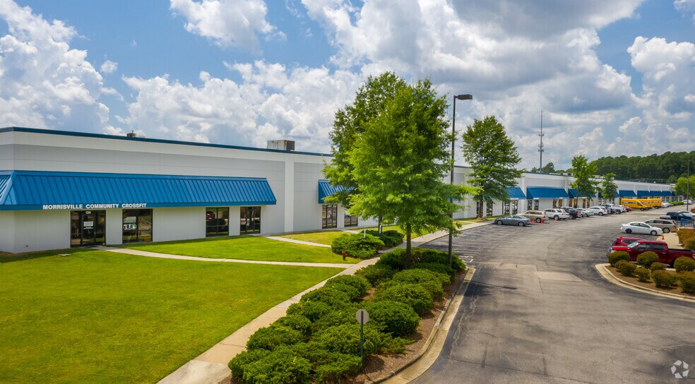 More Photos Of 2933 S Miami Blvd, Durham Light Manufacturing For Lease