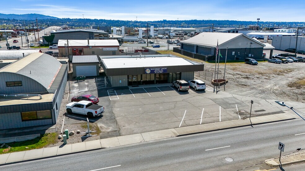 More Photos Of 4226 E Mission Ave, Spokane Loft Creative Space For Sale